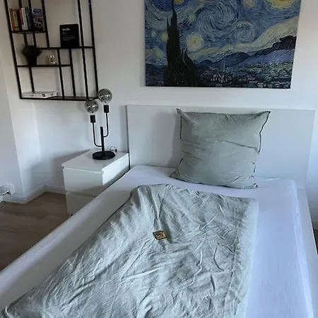 Modernes 1-Zimmer Appartment ! Essen Esterno foto